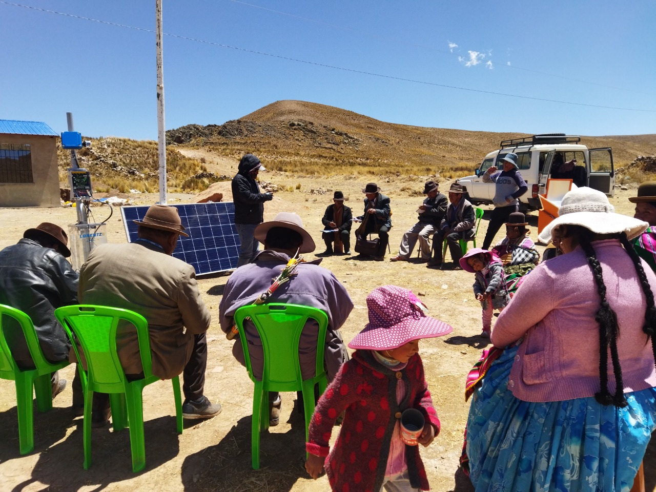 A FIEA engineer leads a renewable FEW technology demonstration and training session in Sica Sica, Bolivia.